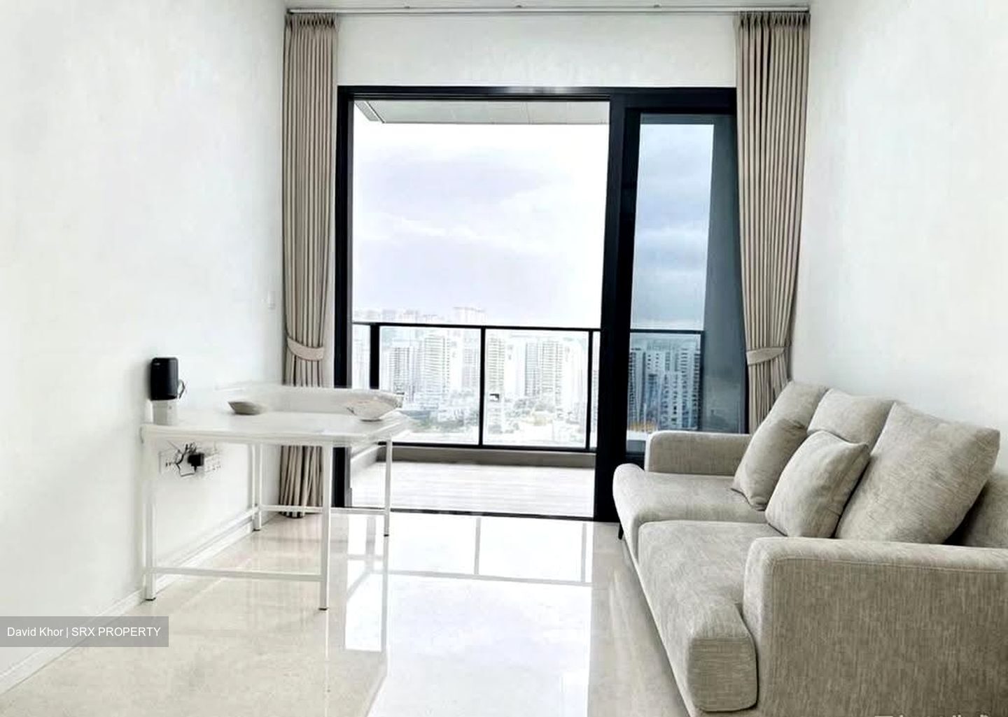 Avenue South Residence (D3), Apartment #636854631